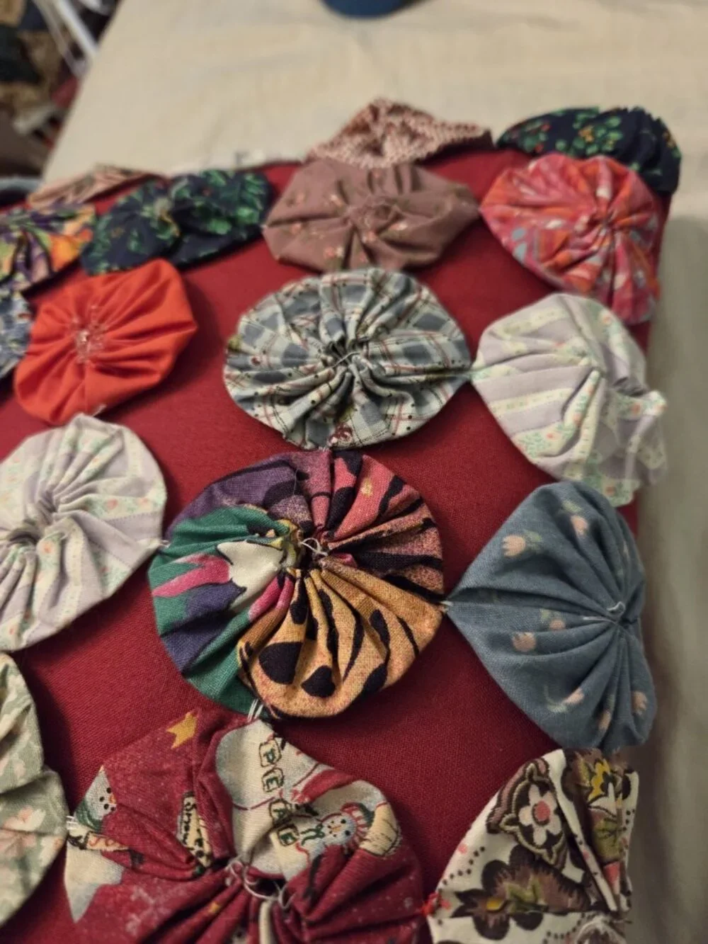 Vintage Handmade Yoyo Quilt Throw Pillow 13 X 13